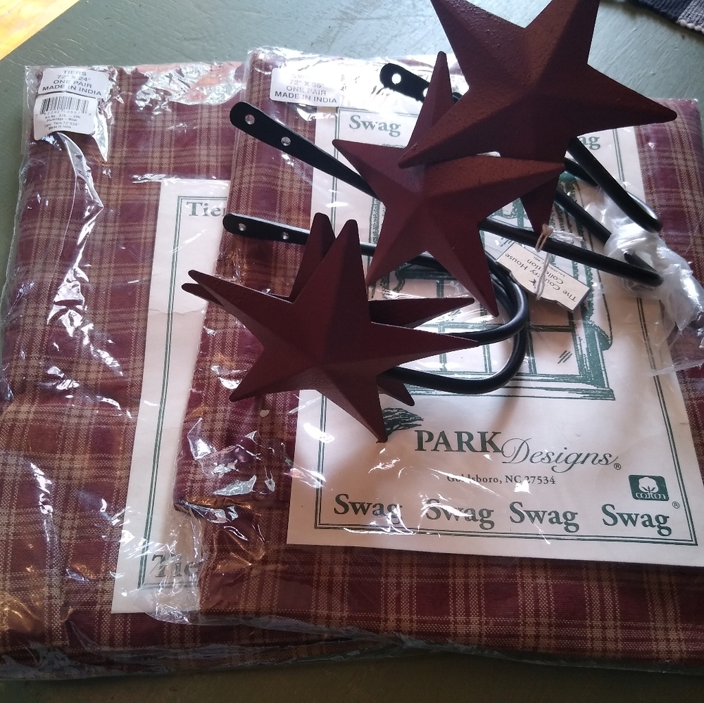 Park Design swag and curtain tiers